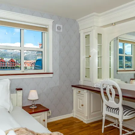 Havn Waterfront Villa *